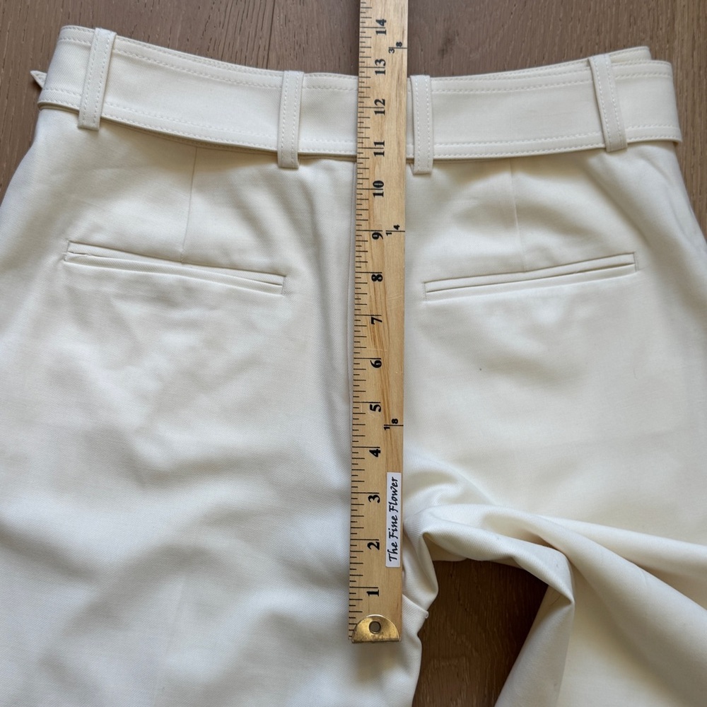 Club Monaco Enamel Ring ButterCream Cropped Women's Pants - Picture 4 of 9